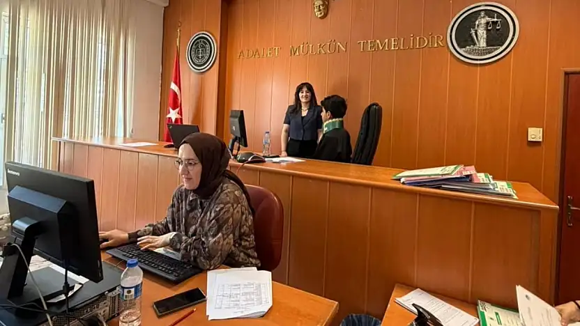 Siirt'te avukat olma hayali kuran çocuğa adliyede özel deneyim