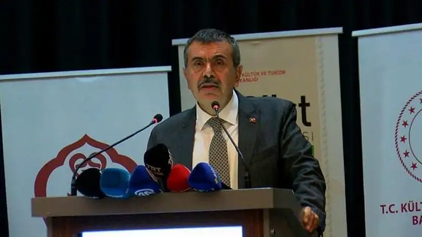 Siirt'te Bazı Okullar Zorunlu Kılmıştı! Bakan Tekin'den Net Açıklama
