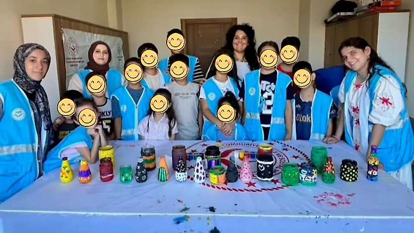 Siirt'te Çocuklar Atıkları Sanata Dönüştürdü
