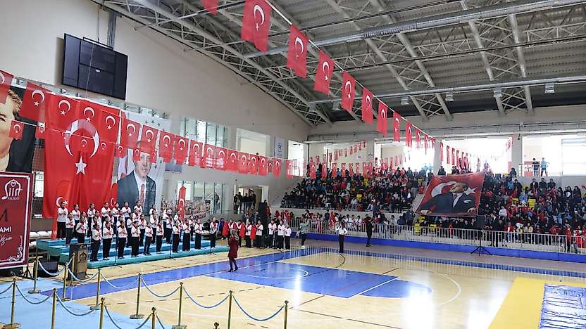 Siirt'te Cumhuriyet Bayramı Coşkusu: 103. Yıl Törenlerle Kutlandı