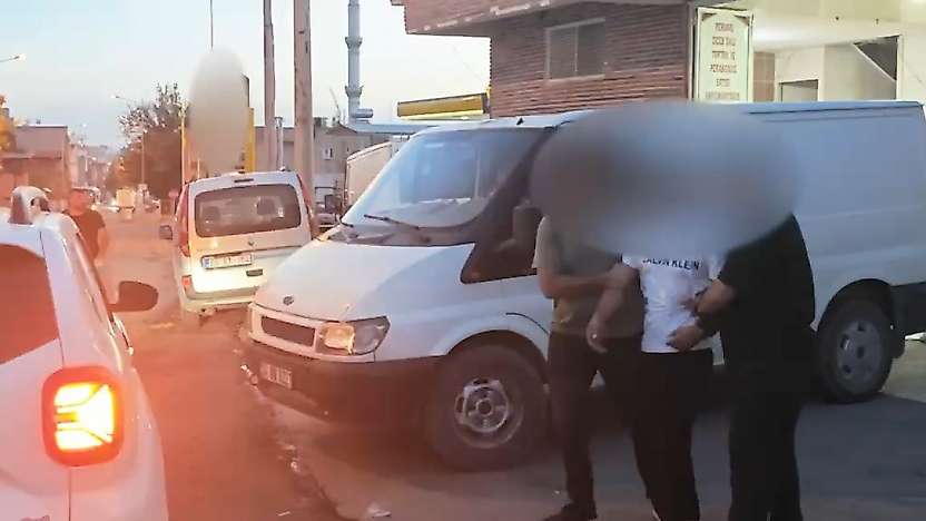 Siirt'te Fıstık Hırsızlığında 3 Şüpheli Suçüstü Yakalandı