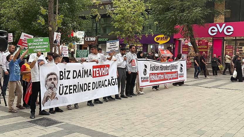 Siirt'te Furkan Vakfı Gönüllülerinden Alparslan Kuytul İçin Basın Açıklaması