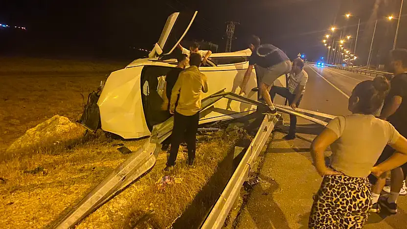 Siirt'te Hafif Ticari Araç Takla Attı: Sürücü Burnu Bile Kanamadan Kurtuldu