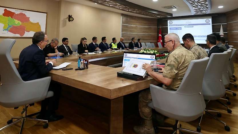 Siirt'te Haftalık Güvenlik ve Asayiş Toplantısı Gerçekleştirildi