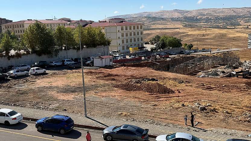 Siirt'te KPSS Sınavı Sırasında İnşaat Gürültüsü Tepki Çekti