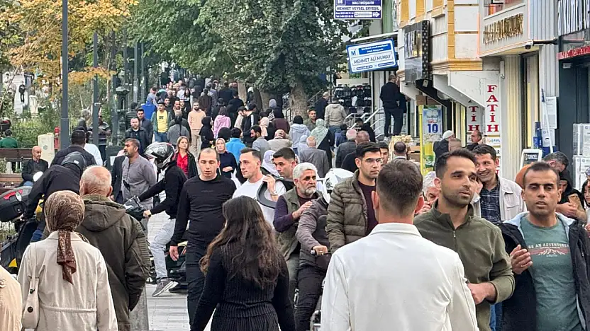 Siirt'te Kuzen Evlilikleri Türkiye Ortalamasının 2 katı! Uzmanlar Uyarıyor: Çocuklar Risk Altında