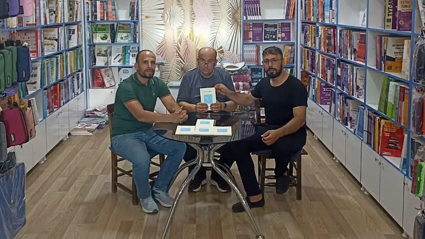 Siirt'te Özel Bireyin Kaleme Aldığı Şiir Kitabı Okurlarla Buluştu