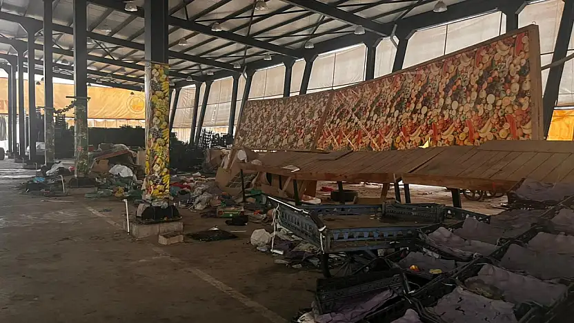 Siirt'te Pazar Kültürü Can Çekişiyor: Kapalı Semt Pazarları Atıl Kaldı