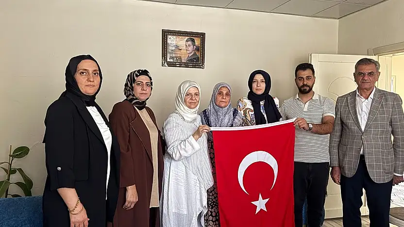 Siirt'te Şehit Ailelerine Cumhurbaşkanı Erdoğan'ın 'Terörsüz Türkiye' Mektubu Ulaştırıldı