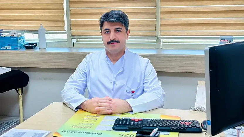 Siirt'te Sıcak Havalara Karşı Böbrek Uyarısı: Op. Dr. Miraç Ataman: ''Çok Su İçiyorum'' Demek Yetmiyor