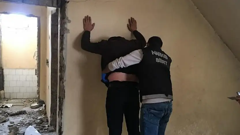 Siirt'te Son Bir Ayda Yapılan Operasyonlarda Ele Geçirilen Uyuşturucu Miktarı Açıklandı