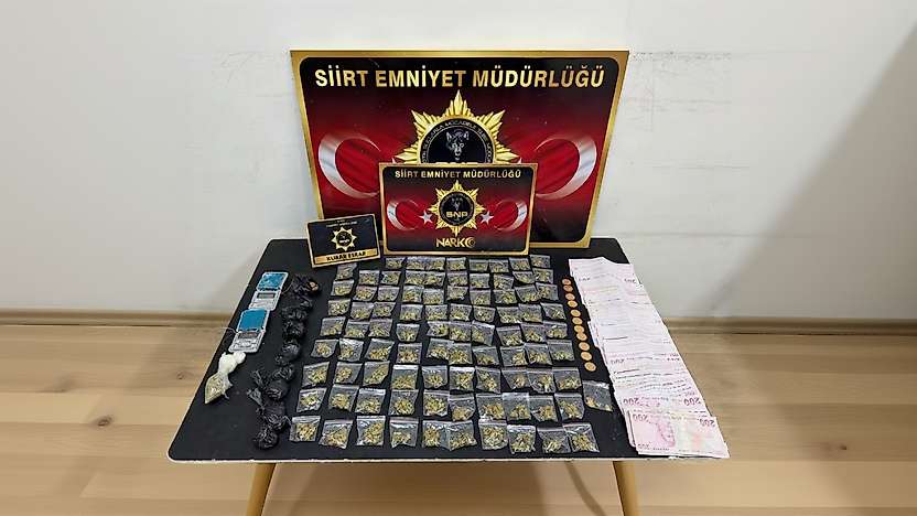 Siirt'te 'Torbacı' Operasyonu: 159 Gram Uyuşturucu Ele Geçirildi