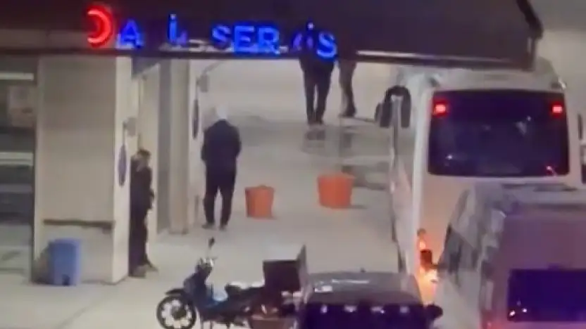 Siirt'te Uyuşturucu Tahlil İddiasında Yeni Gelişme: 8'i Sağlıkçı 26 Kişinin Gözaltına Alındı