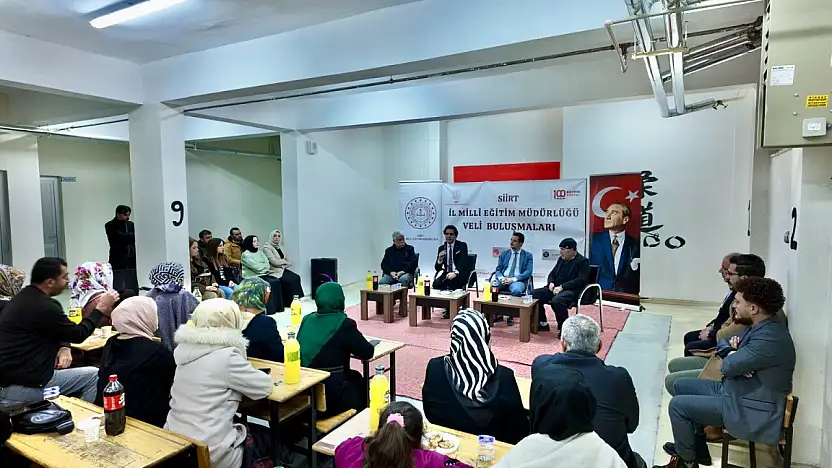 Siirt'te ''Veli Buluşmaları'' TOKİ Osman Gazi Okulu'nda sürdü