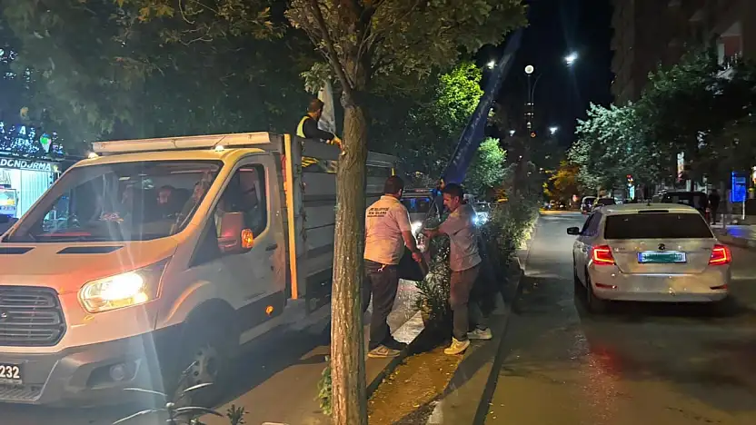 Siirt'te Zabıta Denetimleri: 325 İş Yeri Kontrol Edildi, 13 İş Yerine Ceza Kesildi
