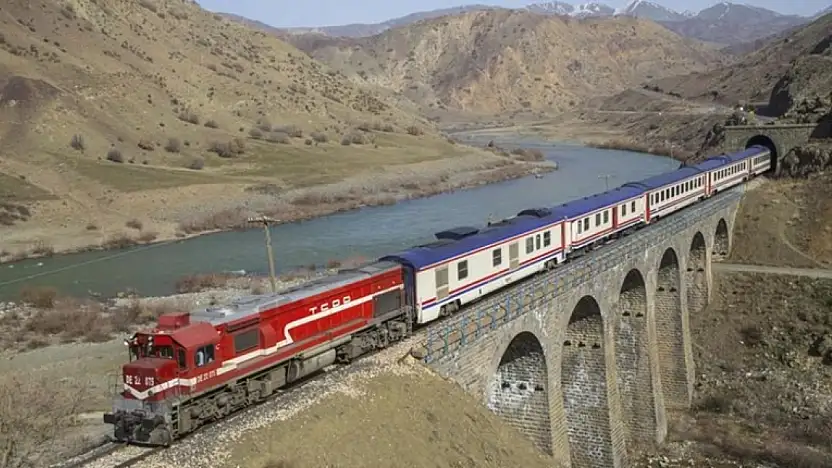Siirt'ten Ankara'ya tren yolculuğu zamlandı: Bilet fiyatları yükseldi