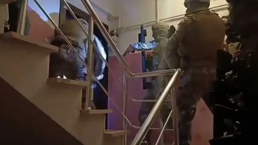 Siirt ve 8 İlde Operasyon! 42 Şüpheli Yakalandı