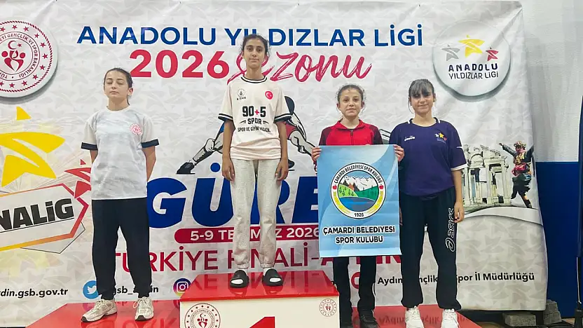 Siirtli Güreşçi Elif Tuncar Türkiye Üçüncüsü Oldu