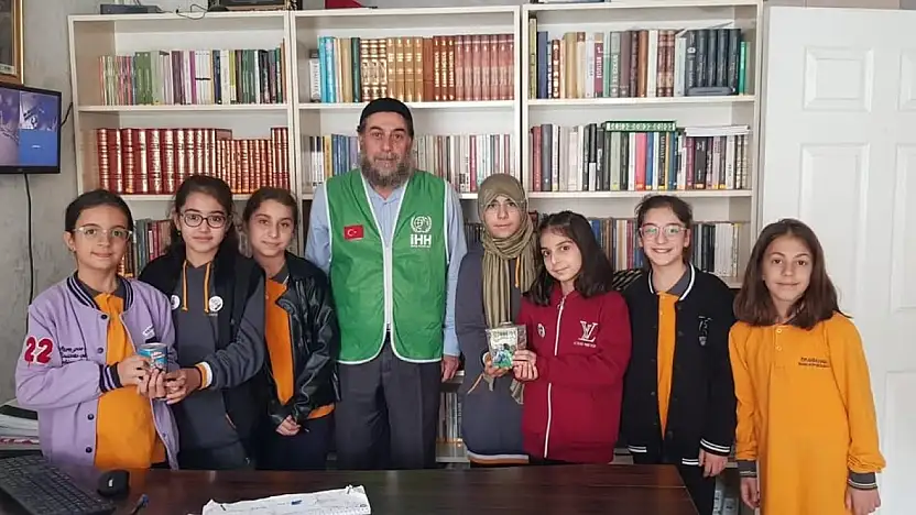 Siirtli Öğrencilerden Filistin'e Destek