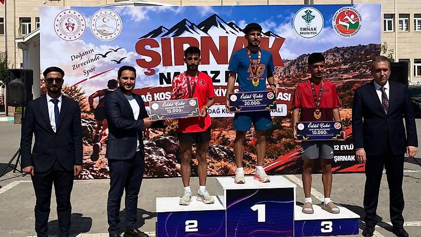 Siirtli Sporculardan Türkiye Dağ Koşuları Şampiyonası'nda Önemli Başarı