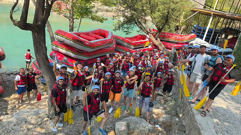 Siirtliler Manavgat'ta Rafting Heyecanında Buluştu