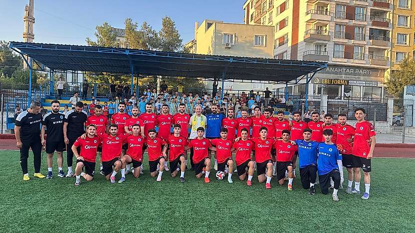 Siirtspor Yeni Sezon Hazırlıklarına Start Verdi: Taraftarlardan Yoğun İlgi
