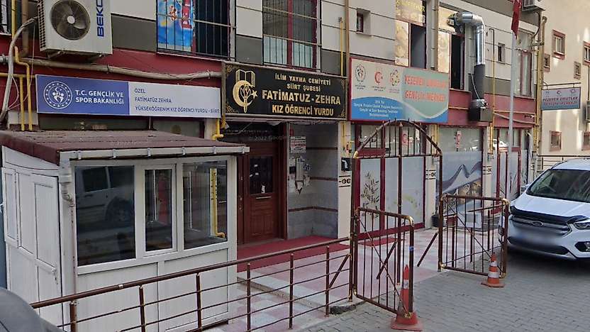 YKS Sonuçları Açıklandı: Siirt İlim Yayma Cemiyeti Kız Yurdu'nda Kayıtlar Başladı