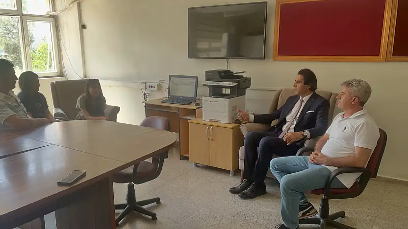 YKS Tercihinde Kararsız Kalan Öğrencilere Siirt'te Ücretsiz Danışmanlık Desteği Veriliyor