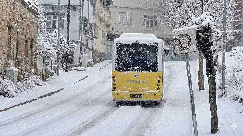 Yoğun kar yağışı sonrası Siirt'te toplu ulaşım ücretsiz oldu