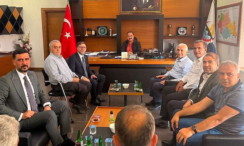 AK Parti Siirt Teşkilatından İl Özel İdaresi'ne Ziyaret
