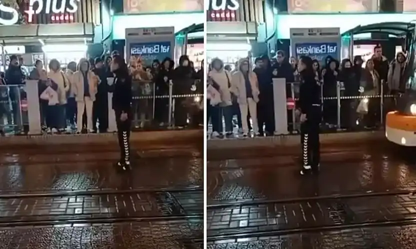 Cadde Ortasında ''Terörsüz Türkiye'' Sürecini Eleştiren Polis Memuru Açığa Alındı