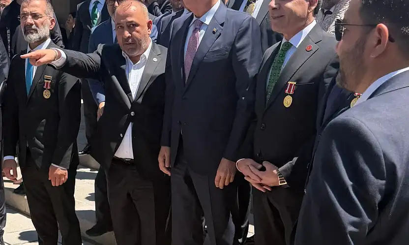 Cumhurbaşkanı Erdoğan'ın Katıldığı Programda Siirtli Solmaz Da Yerini Aldı
