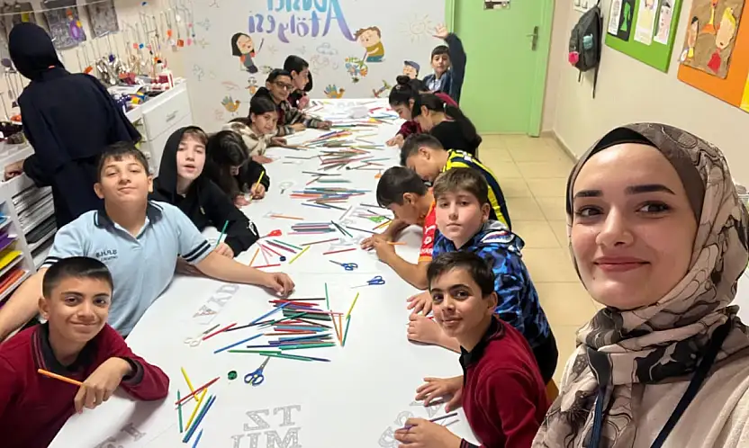 Cumhuriyet'in 102. Yılı TEGV Siirt'te Renkli Etkinliklerle Kutlandı