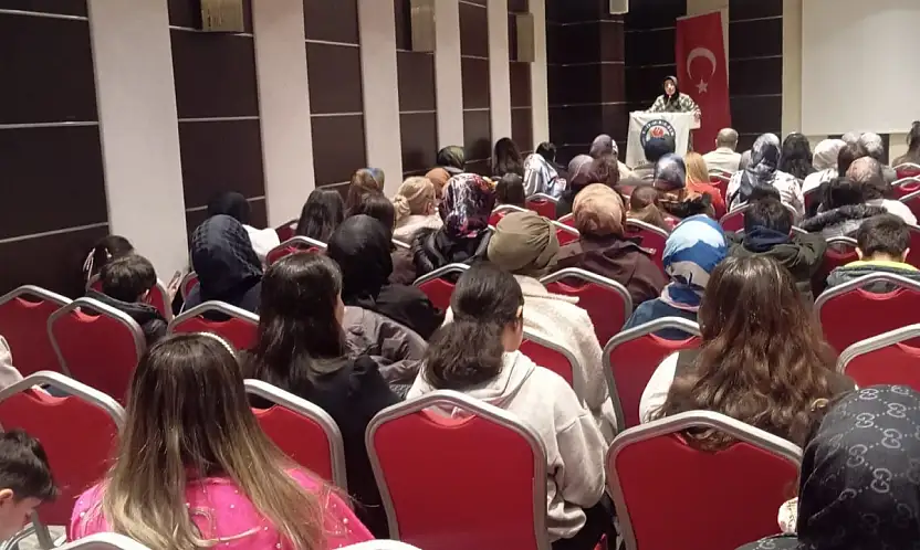 Eğitim Bir-Sen Kadın Kolları Siirt'te bir araya geldi