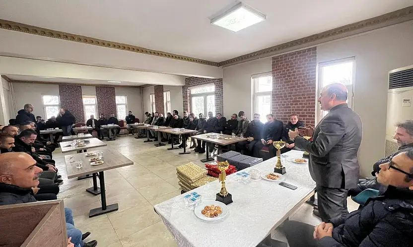 Eruh'ta kurumlar sahada buluştu: Dostluk kazandı