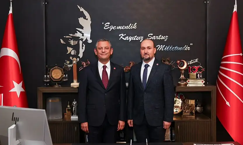 Eruh Eski CHP Merkez İlçe Başkanı Metin Özer Partisinden İstifa Etti