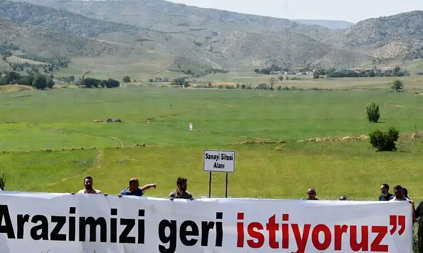 Köylülerden Kurtalan Kaymakamı'na Çağrı: Proje Yoksa Arazimizi Geri Verin