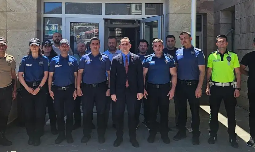 Kurtalan'a Atanan Kaymakam Salih Başara Yusufeli'nde Veda Ziyaretlerine Başladı