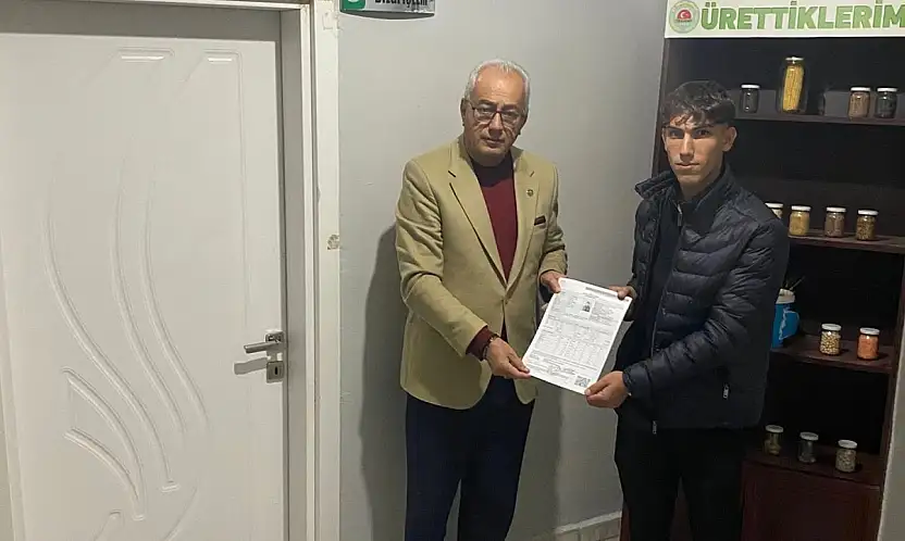 Kurtalan'ın En Genç Çiftçisi ÇKS Kaydını Yaptırdı! Gençler Öncülük Etsin