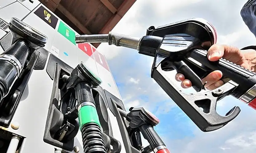 Motorine İndirim Geldi: Siirt'te Fiyatlar 61 TL'nin Altına İndi! İşte Güncel Akaryakıt Fiyatları