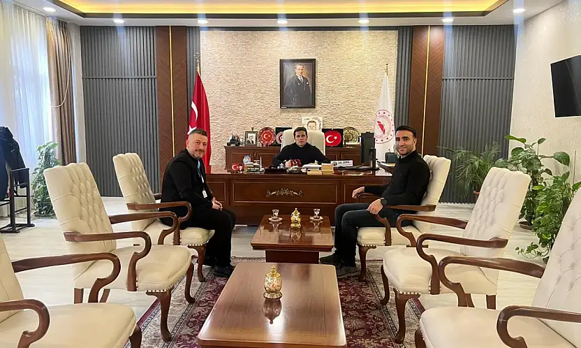 Özel Siirt Hayat Hastanesi'nden Eruh'ta sağlık bilgilendirme buluşması