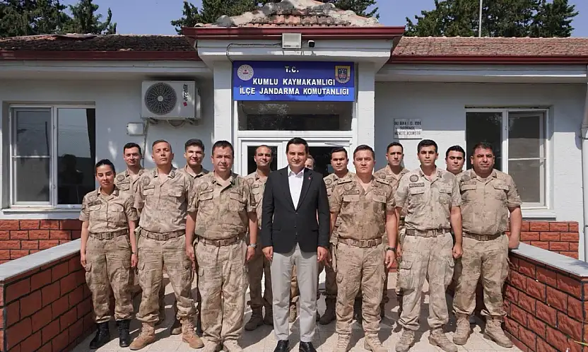 Pervari'ye Atanan Kaymakam Ali Buzkaya, Kumlu'ya Veda Etti