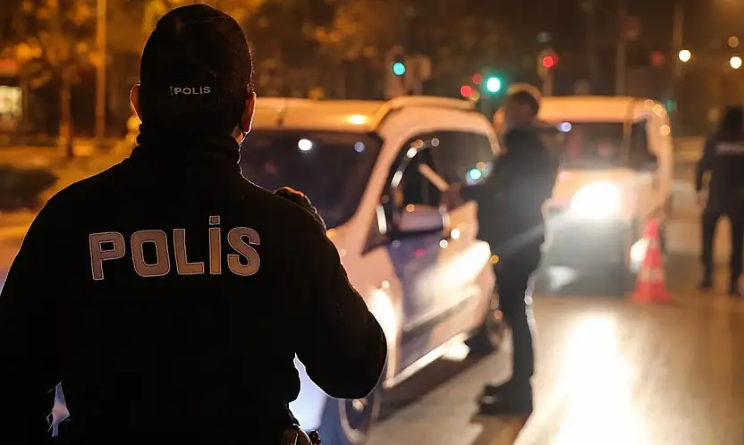 Polis durdurdu, hastane devreye girdi: Siirt Baykan'da sıra dışı uyuşturucu vakası
