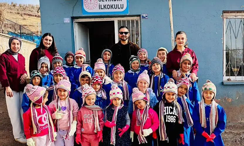 SENDEBİRFİDANDİK Projesiyle Siirt Merkez ve Köylerinde Binlerce Çocuğa Destek