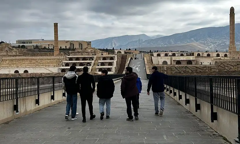 Siirt Aile ve Sosyal Hizmetler'den çocuklara Hasankeyf sürprizi