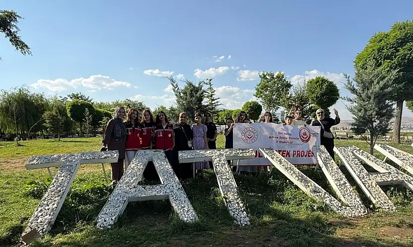 Siirt Aile ve Sosyal Hizmetler'den Çocuklara Tatvan Gezisi