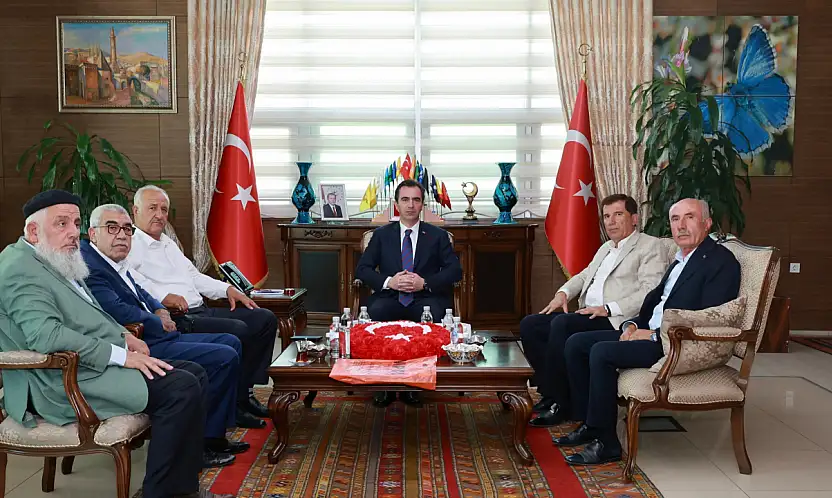 Siirt Atabağı Belediye Başkanı Tayyar Lale'den Bitlis Valiliği'ne Ziyaret