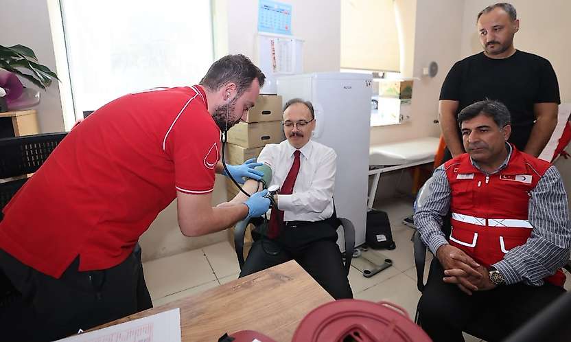 Siirt Belediyesi'nde kan bağışı kampanyası: 110 ünite kan toplandı