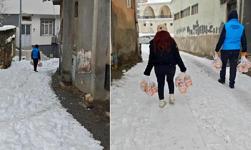 Siirt Belediyesi'nden Kış Günlerinde Ev Ev Destek