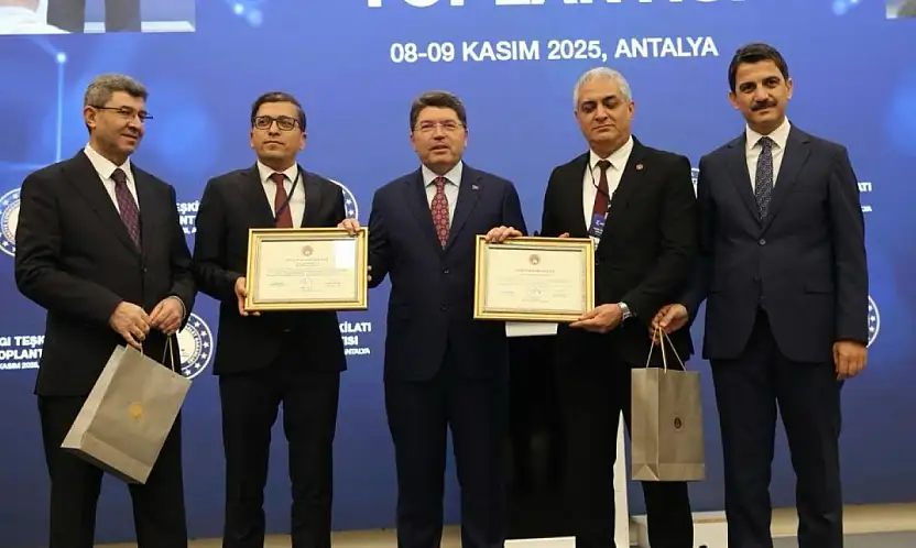 Siirt Cumhuriyet Başsavcısı Yasin Coşkun'a Adalet Başarı Belgesi